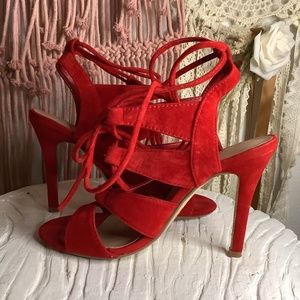 BONNIBEL Red Wrap Up Sandal Heel Size 5.5